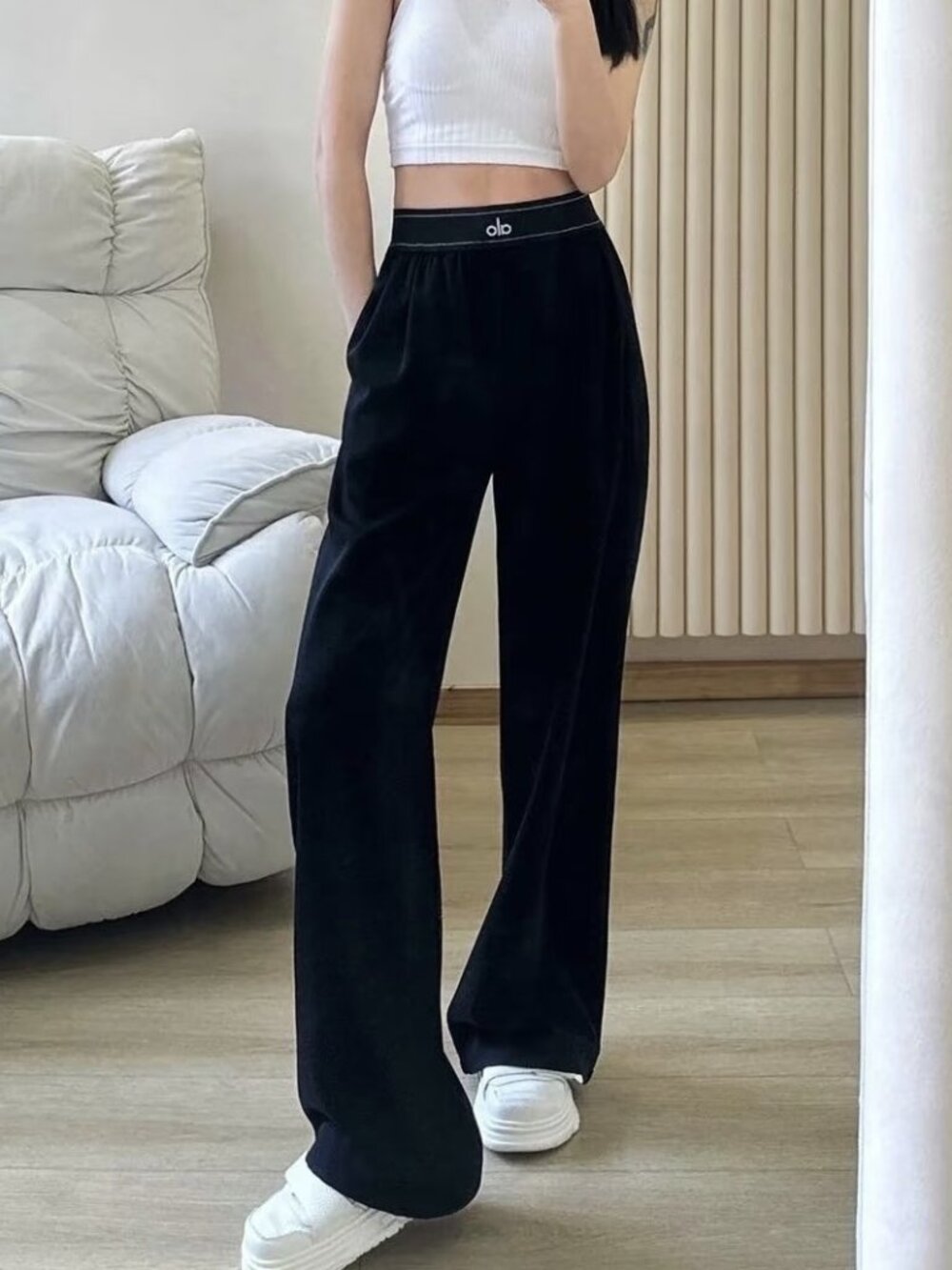 💓Alo Yoga Women's 30-inch Pants Black NWT Classic, Chic, Soft (Regular)🔥XS